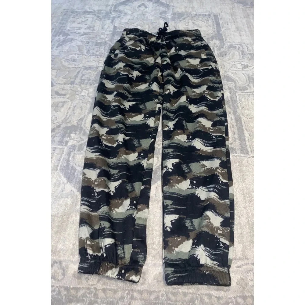 New WESC Camo Joggers/Sweatpants mens Sz‎ Medium